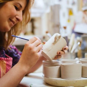 37058210 - pottery artist